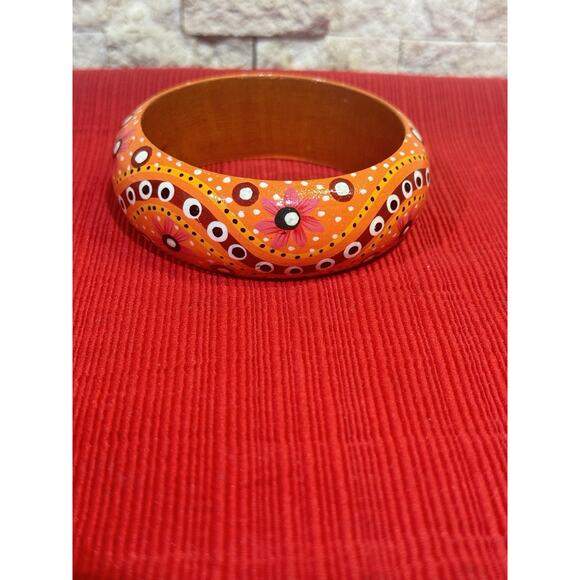 Vintage Hippie WOOD BANGLE Orange w/ Pink Flowers Polka Dots - Boho‎ Bracelet - Picture 1 of 4